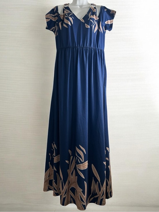Dresses & Skirts - Navy Blue Maxi Dress with Beige Leaf Print